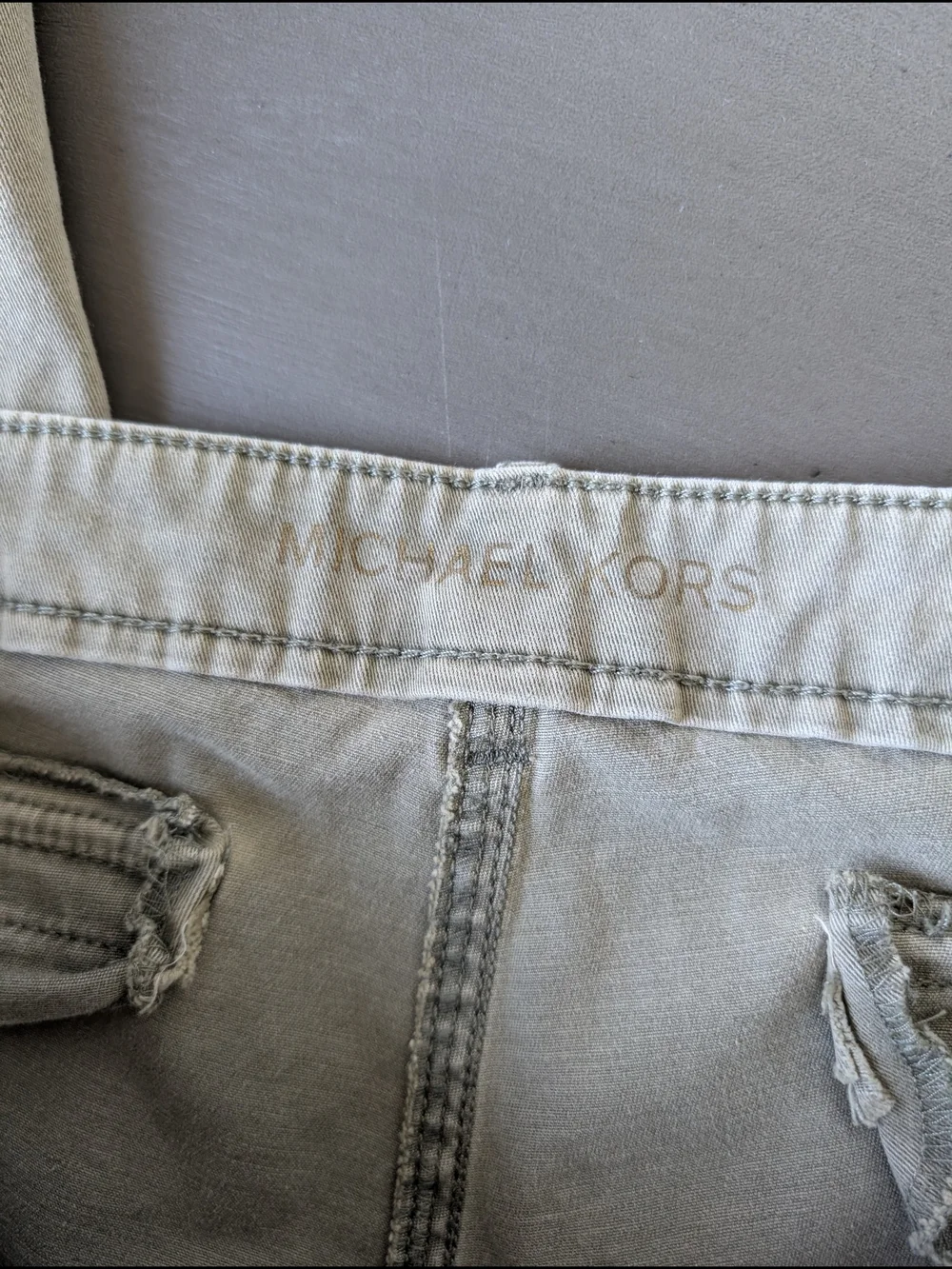 Michael Kors Olive Cargo Pants Straight Leg Multiple Pockets Size 12 Cotton Mix